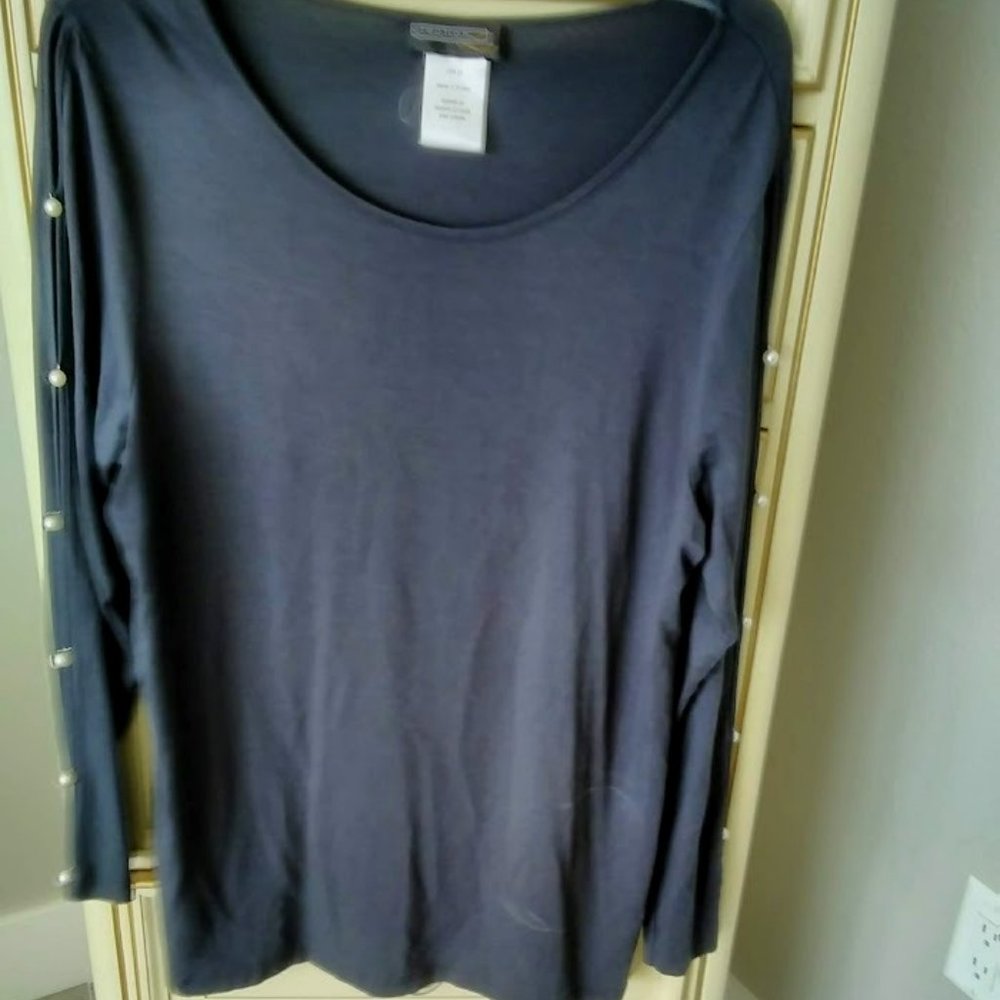 Creation L Charcoal long sleeve top with pearl accents